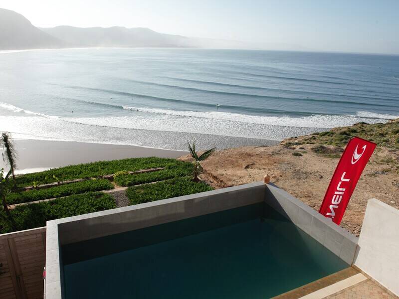 Find the best surf camps in europe and worldwide